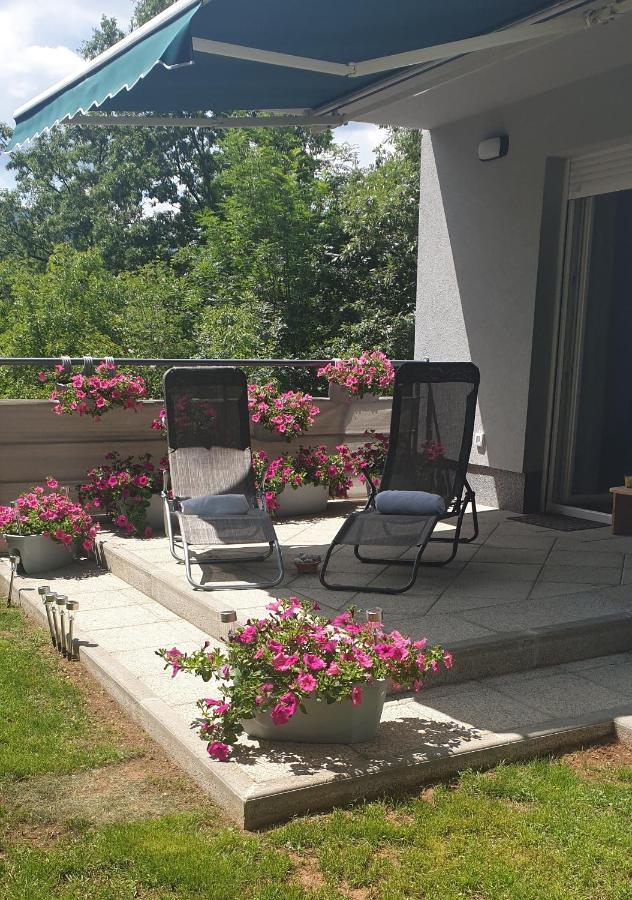 Apartamento Birdsong Getaway Jurdani Exterior foto